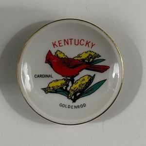 Mini Kentucky collectible teacup set